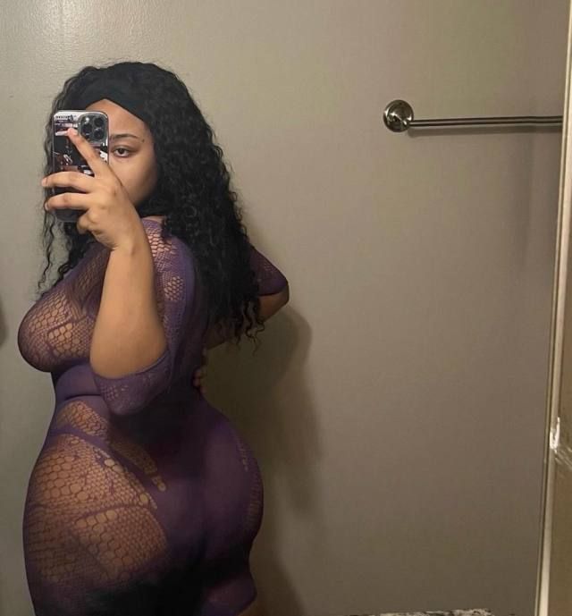 BADDEST SQUIRTER 😈🥶NOW IN TOWN Text Me On **(813) 939-1508**WITH YOUR LOCATION. I Got Party Favors Also🥂😈telegram:: @shellyna - Image 2